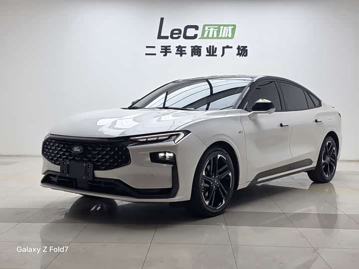 Фото 1 - Ford Mondeo