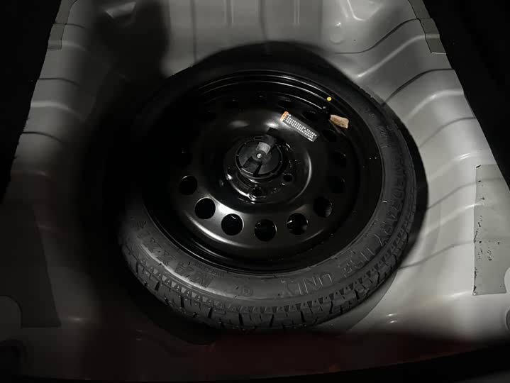 Фото 17 - Buick Verano