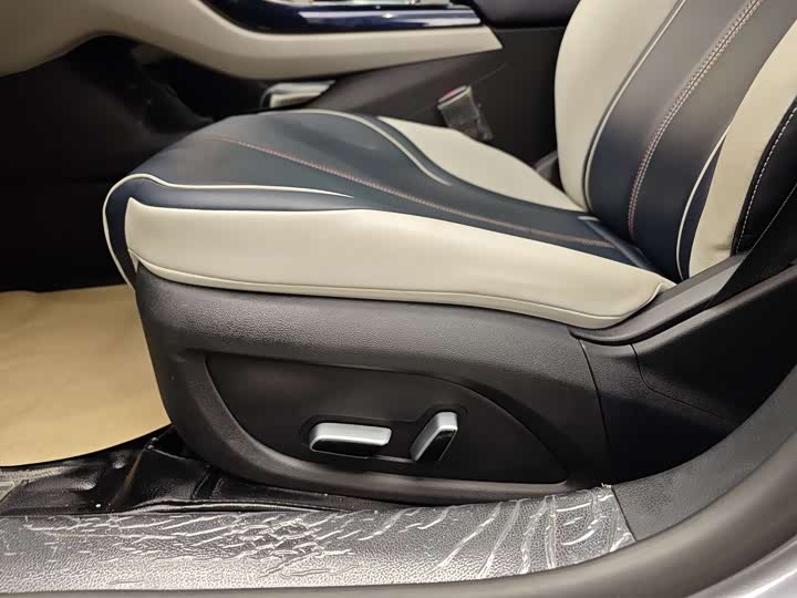 Фото 10 - BYD Qin Plus