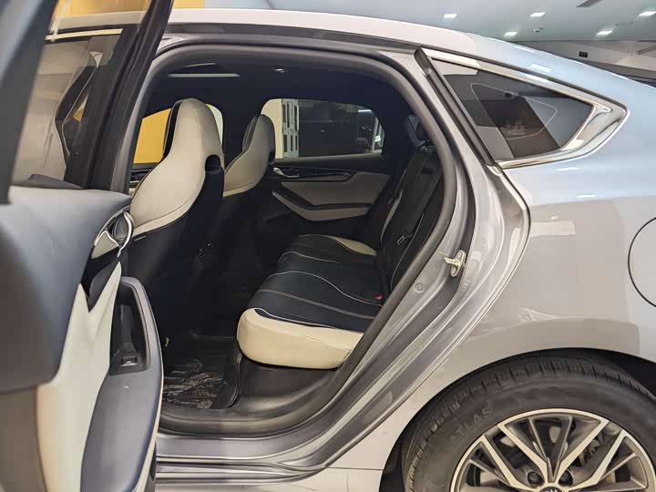 Фото 22 - BYD Qin Plus