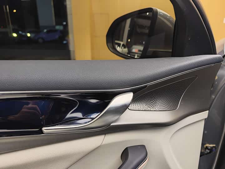 Фото 8 - BYD Qin Plus