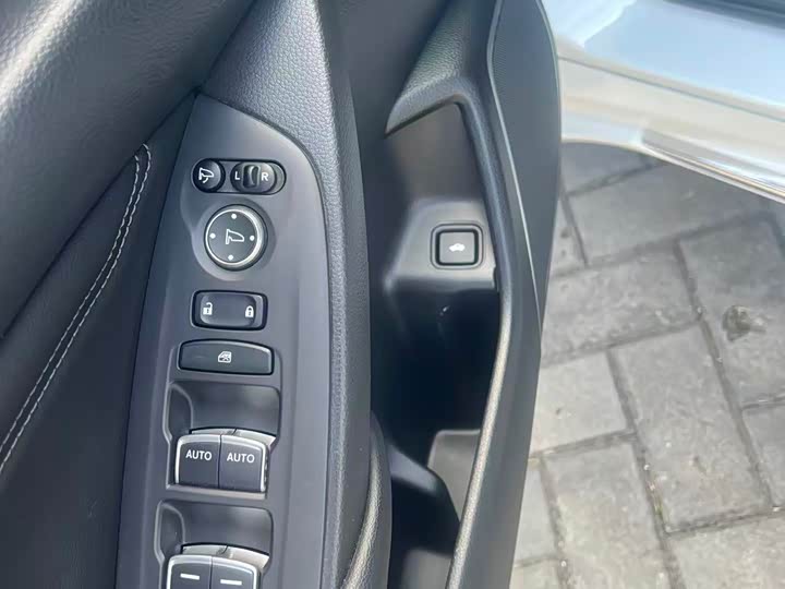 Фото 11 - Honda Accord