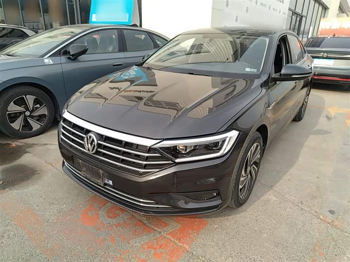 Фото 1 - Volkswagen Sagitar L