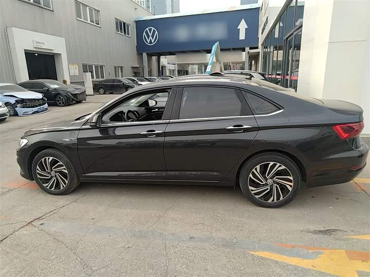 Фото 5 - Volkswagen Sagitar L