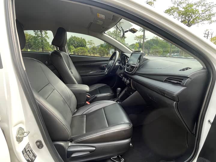 Фото 8 - Toyota Vios