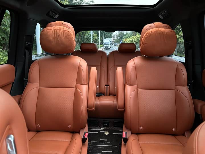 Фото 18 - LiXiang L9