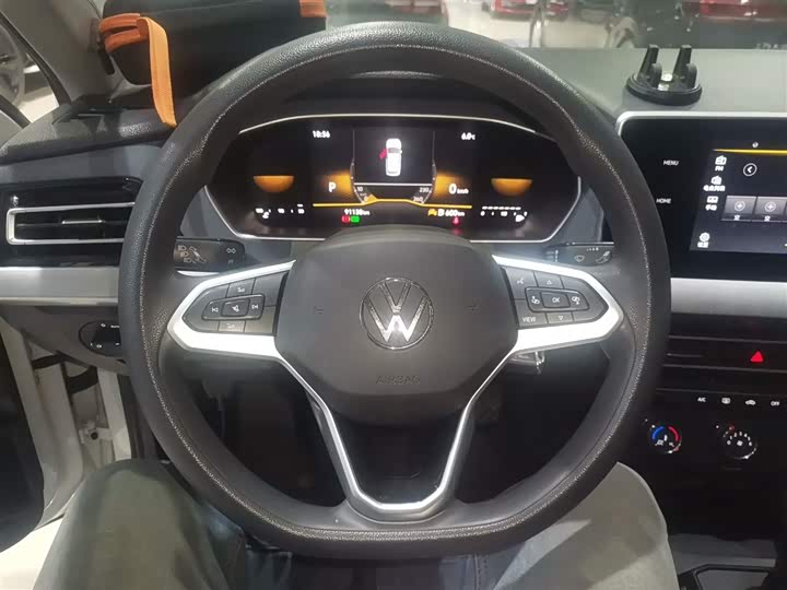 Фото 11 - Volkswagen Lavida