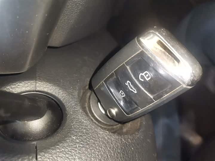 Фото 9 - Volkswagen Lavida