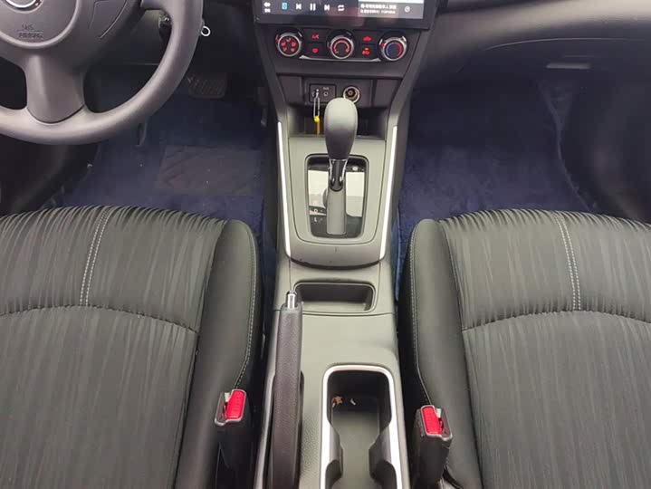 Фото 16 - Nissan Sylphy