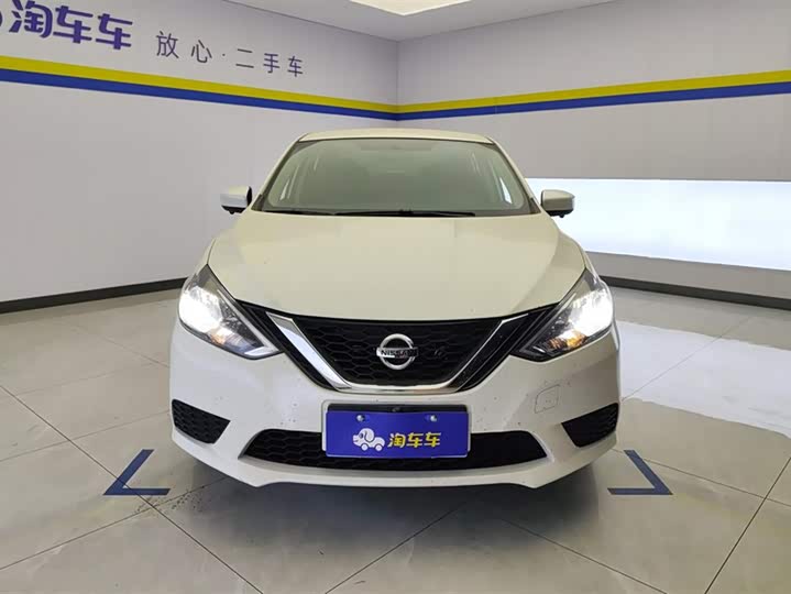 Фото 2 - Nissan Sylphy