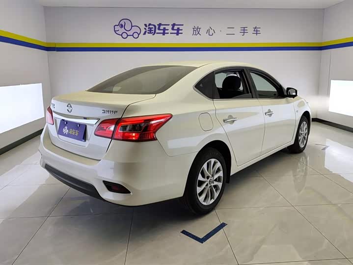 Фото 3 - Nissan Sylphy
