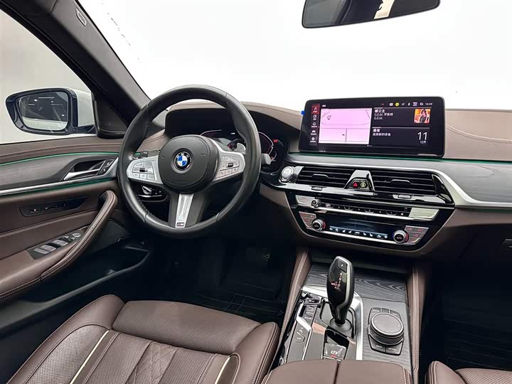 Фото 11 - BMW 5 Series