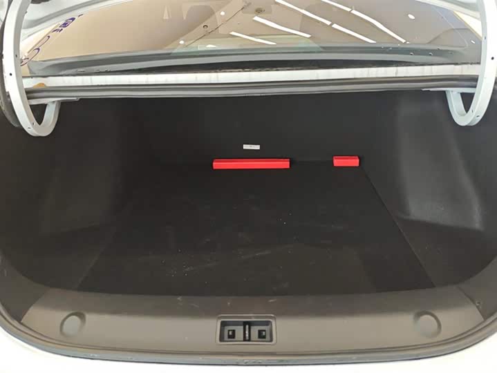 Фото 4 - Dongfeng Aeolus Yixuan Max