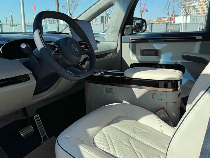 Фото 6 - Zeekr Mix