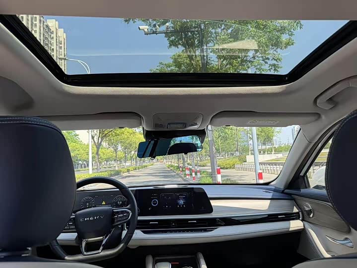 Фото 11 - Chery Arrizo 8