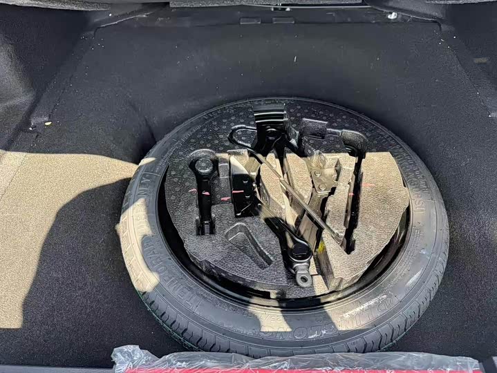 Фото 14 - Chery Arrizo 8