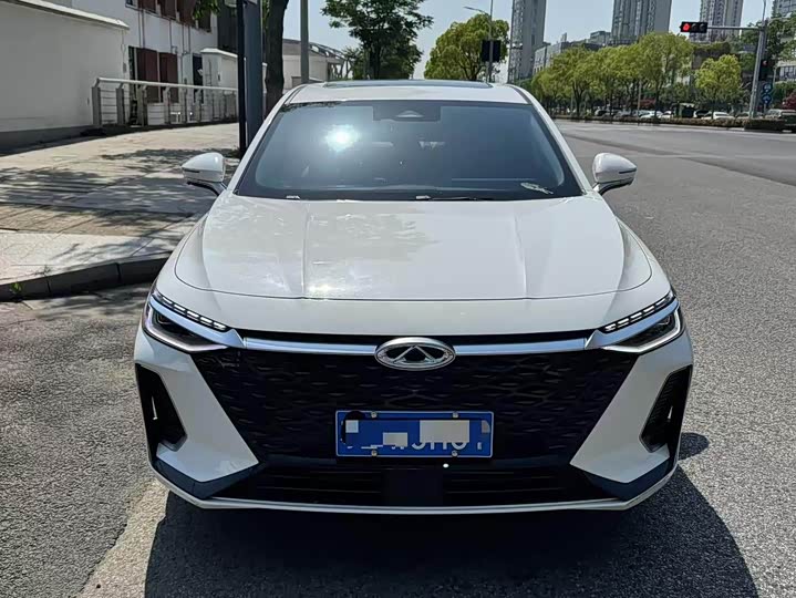 Фото 2 - Chery Arrizo 8