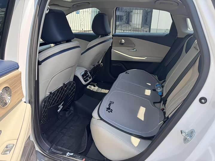 Фото 9 - Chery Arrizo 8