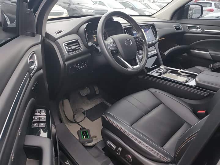 Фото 15 - GAC Trumpchi GS8