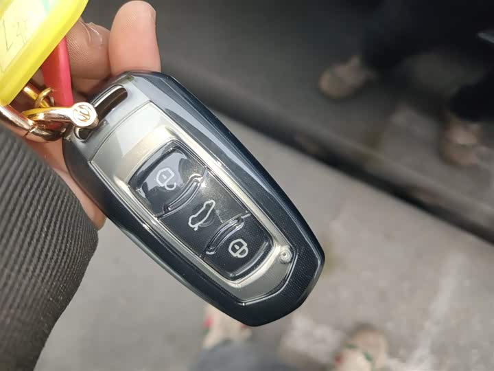 Фото 9 - GAC Trumpchi GS8