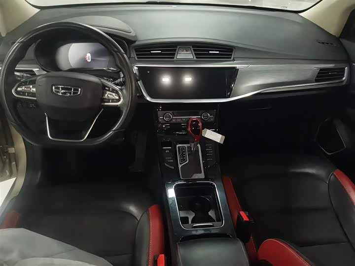 Фото 10 - Geely Emgrand GS