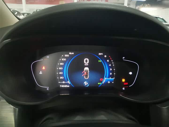 Фото 12 - Geely Emgrand GS