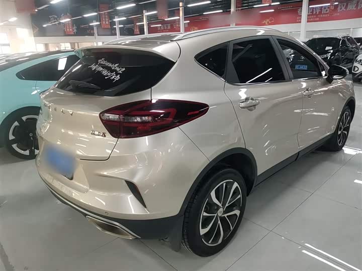 Фото 7 - Geely Emgrand GS