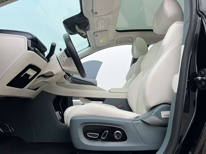 Фото 4 - GAC Hyptec HT