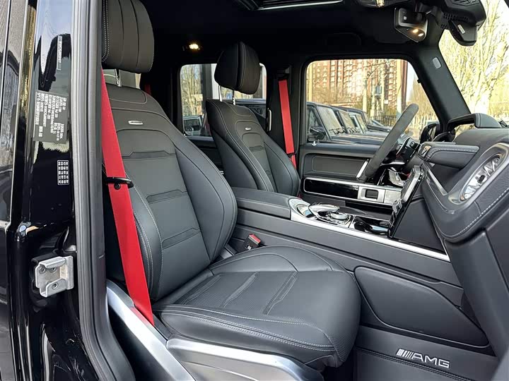 Фото 13 - Mercedes-Benz G-Class AMG