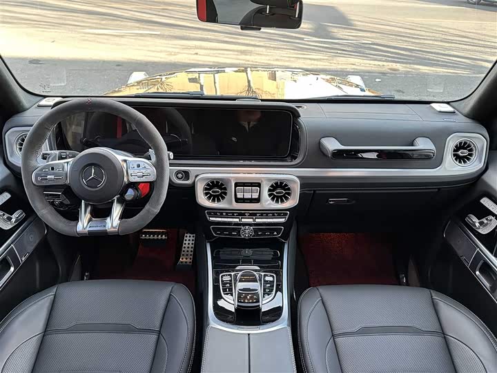 Фото 14 - Mercedes-Benz G-Class AMG