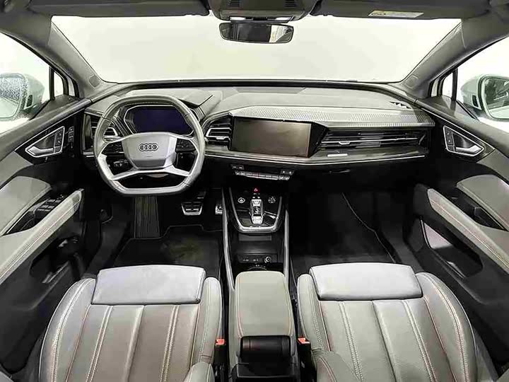 Фото 9 - Audi Q4 e-tron