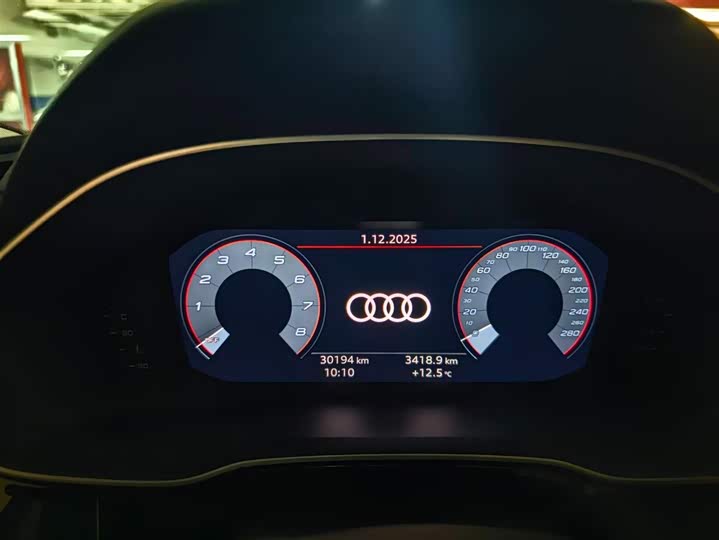 Фото 11 - Audi Q3