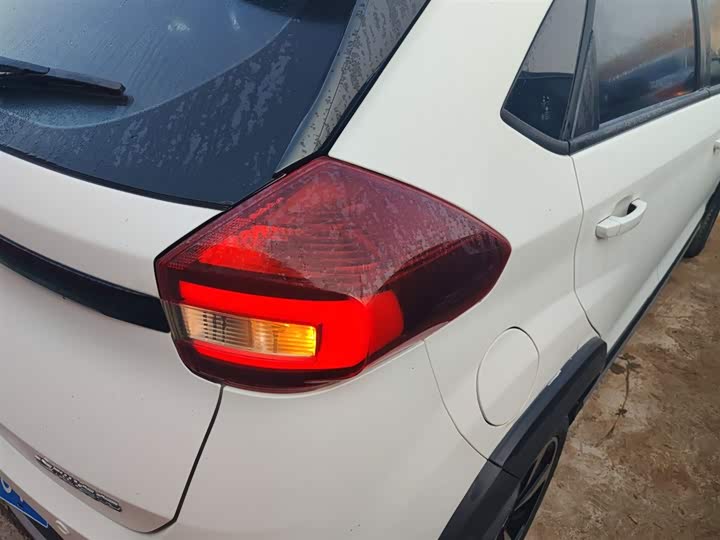 Фото 8 - Chery Tiggo 3x