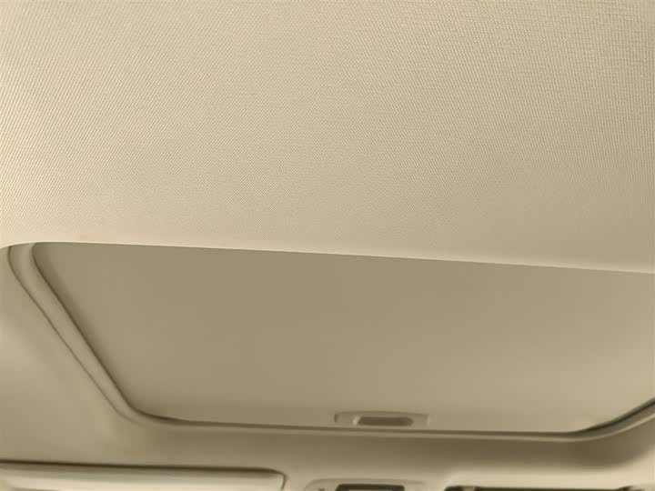 Фото 9 - Toyota Granvia