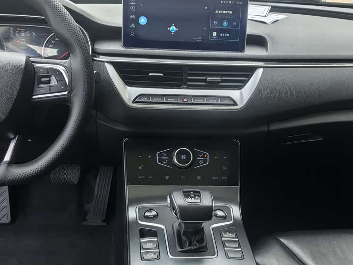 Фото 6 - Hongqi H5