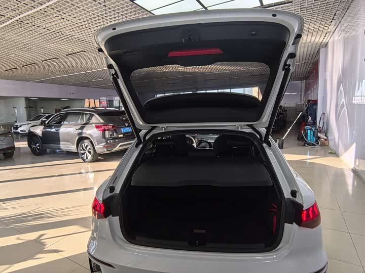 Фото 16 - Audi A3