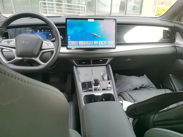 Фото 10 - BYD Sea Lion 07 EV