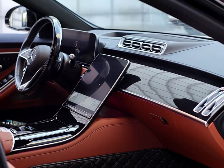 Фото 11 - Mercedes-Benz Maybach S-Class