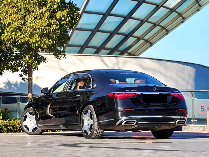 Фото 4 - Mercedes-Benz Maybach S-Class