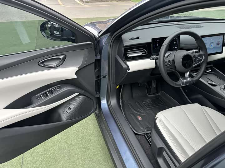 Фото 6 - BYD Seal 06 Hybrid/EV