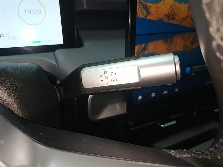 Фото 14 - GAC Aion Y