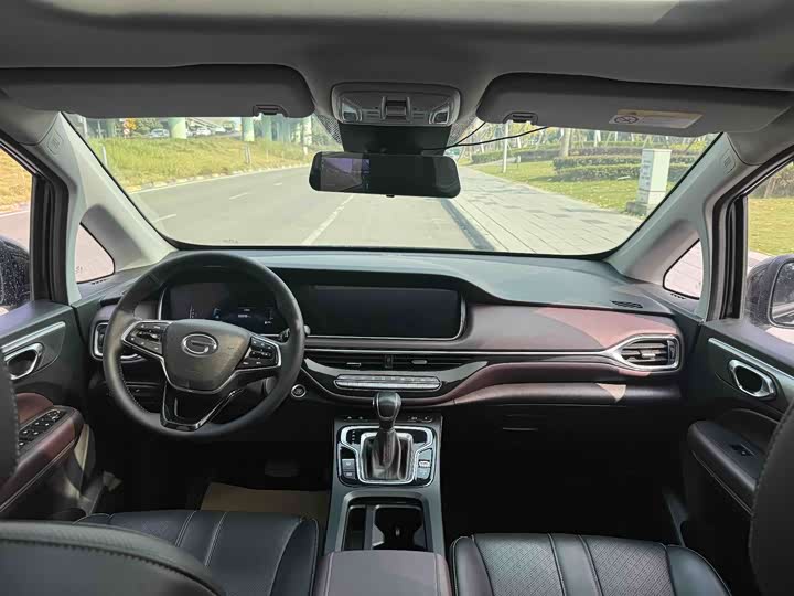 Фото 7 - GAC Trumpchi M6