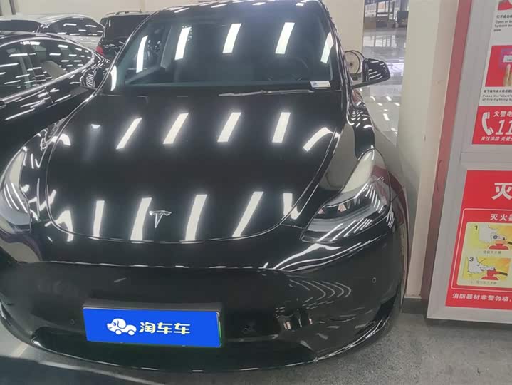 Фото 2 - Tesla Model Y