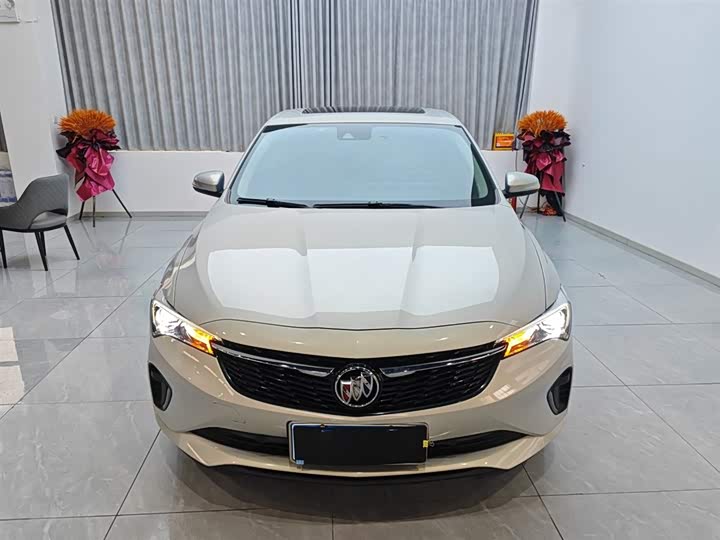 Фото 3 - Buick Verano