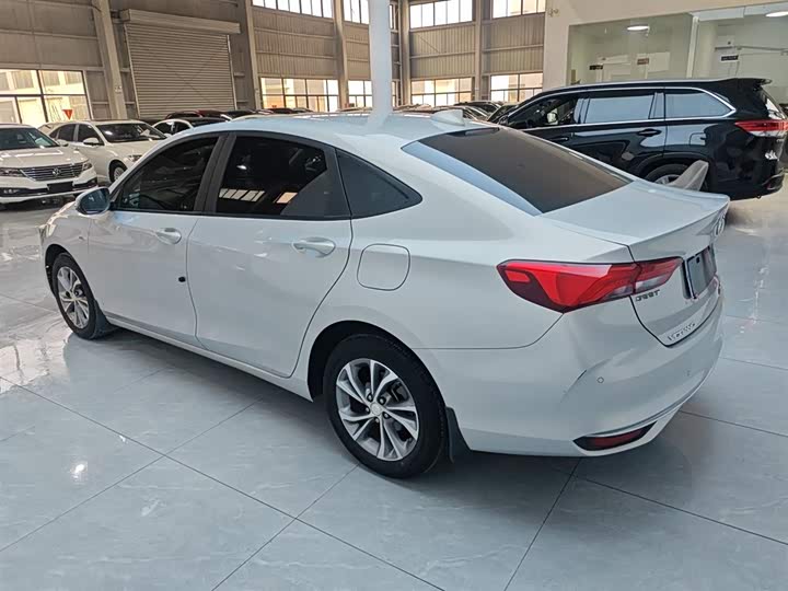 Фото 5 - Buick Verano