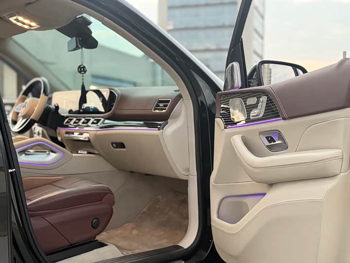 Фото 6 - Mercedes-Benz GLS-Class