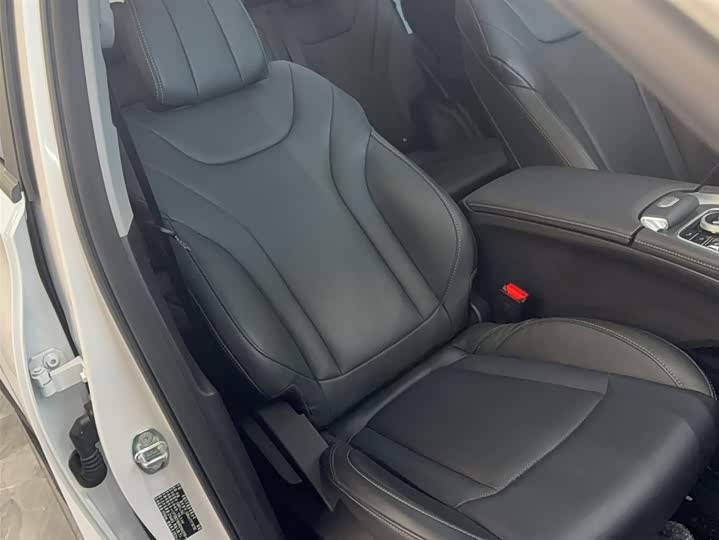 Фото 10 - Chery Tiggo 8 Pro