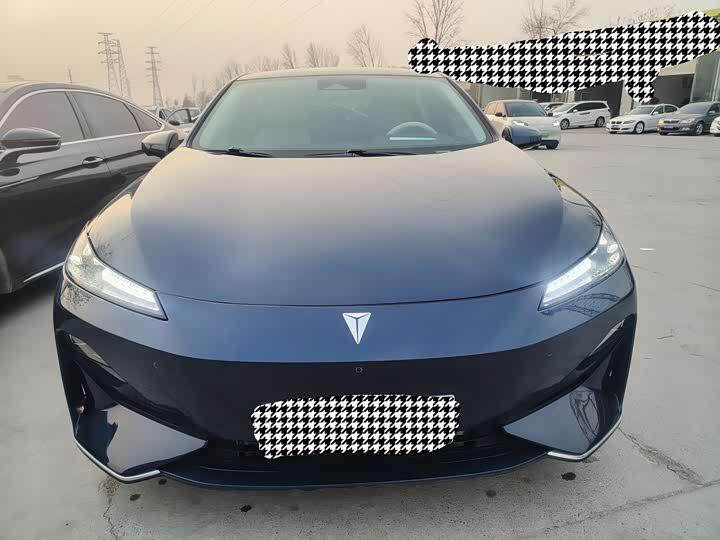 Фото 2 - Changan Deepal SL03