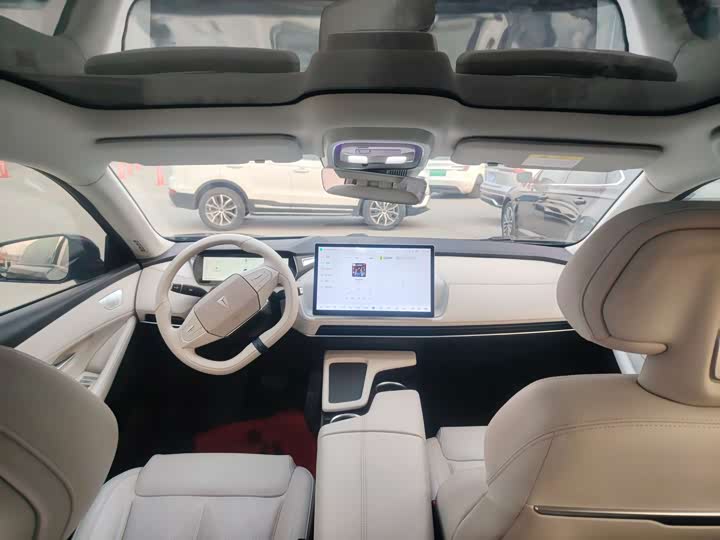 Фото 6 - Changan Deepal SL03