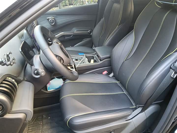 Фото 8 - BYD Yuan Plus